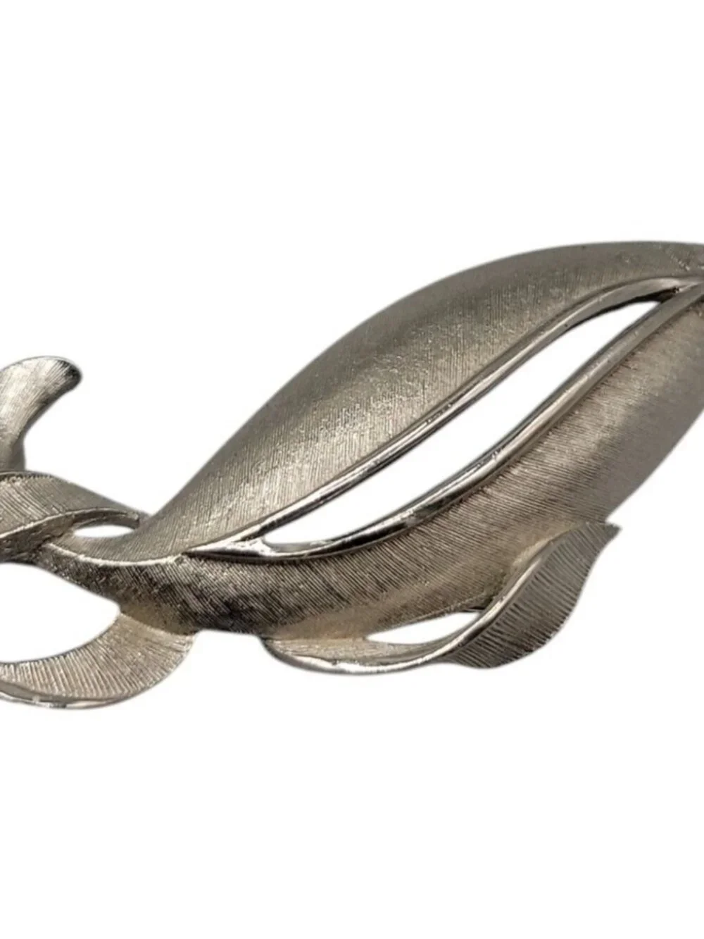 Torino Leaf Brooch Textured Silver Tone Signed Vintage